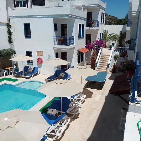 Life Aparthotel